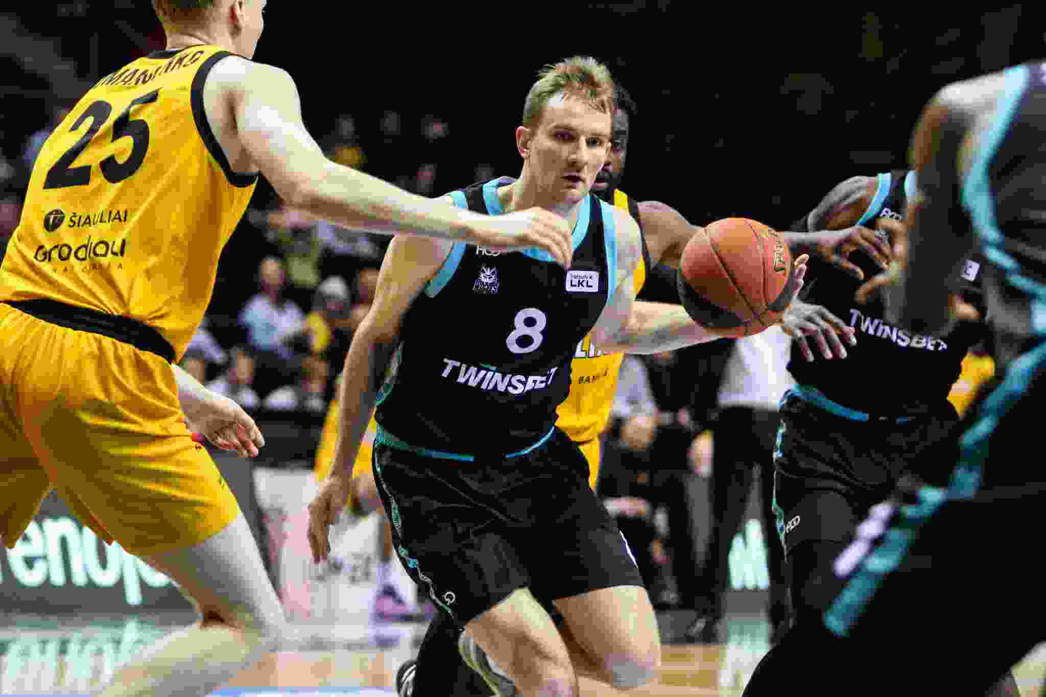 Wolves Twinsbet stroll to easy win in Šiauliai