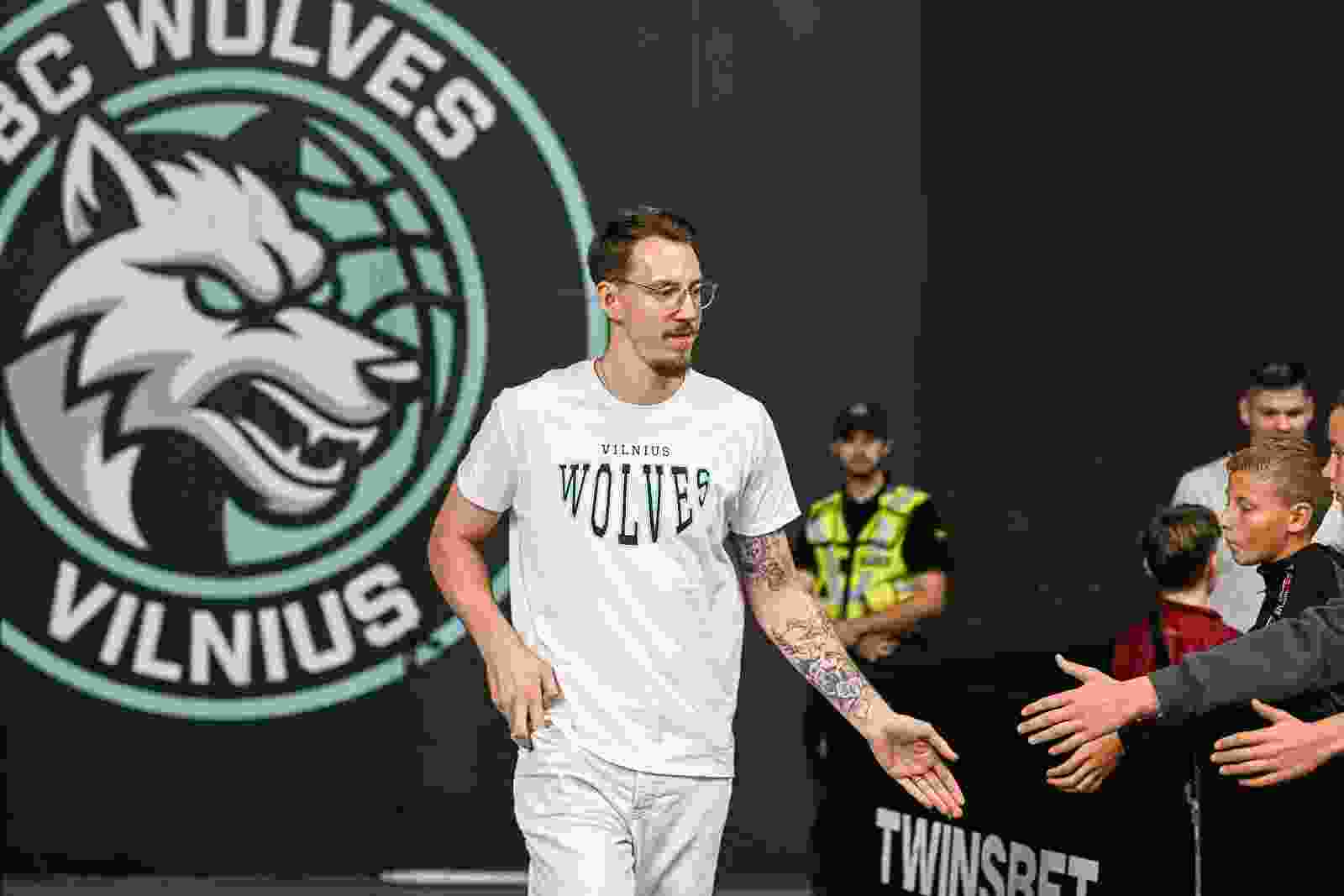 Kulboka undergoes surgery, return delayed by at least a month